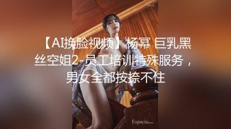 白虎嫩穴美少女，外表清纯甜美，肥美嫩穴特写，坐地板上自慰，假屌骑乘位抽插，搞的小穴湿哒哒