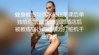   气质风骚颜值又高的轻熟女跟小哥激情啪啪，让小哥一边舔逼一边草穴