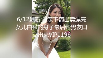 黑丝肥臀大奶妹子和男友激情操逼…