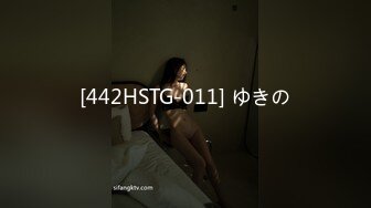 【OnlyFans】逃亡JJ爱KK，狂干群P，大型淫乱场面，两人真实夫妻，女的身材超级棒，群p的场面太过震撼 30