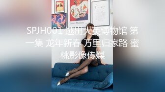 骚女和炮友干完 可乐罐 啤酒瓶这么粗的也能往逼里塞