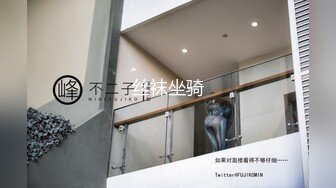 黑衣短裙妹子洗完澡穿回衣服开操，口活不错撩起裙子摸逼抬腿侧入大力猛操