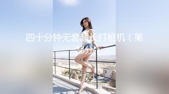 时尚气质的长发美女少妇酒店和情人开房偷情啪啪,跪在地上吃鸡巴,干完一次美女还要自己坐大屌上摇摆,太真实了!