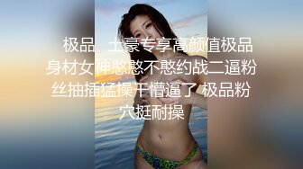  长得很哇塞的女神跟大哥在家激情啪啪，乖巧听话又很骚，温柔的舔弄大鸡