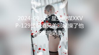 【新片速遞】   ✨拳交女孩无毛逼大号假鸡巴自慰，爆菊拳交40CM道具整根插入